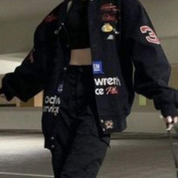 Meet your Posher, Cressa - Picture 1 of 1